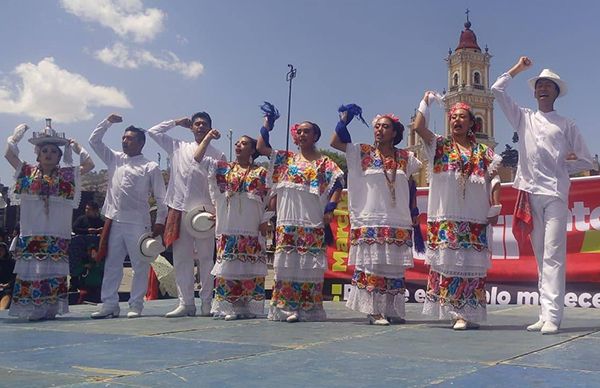Con actos culturales, campesinos del Valle de Toluca exigen solución al GEM 