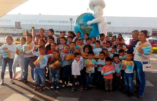 Los niños deben conocer la realidad social: líder antorchista