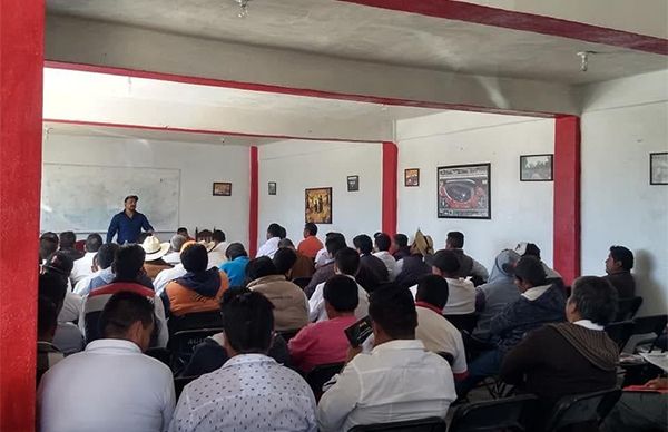 Transportistas antorchistas del Valle de Toluca se reunieron en asamblea mensual