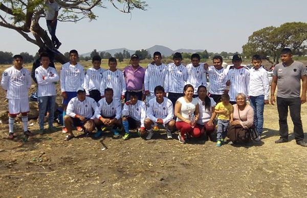 En Zumpahuacán Antorcha también apoya al deporte