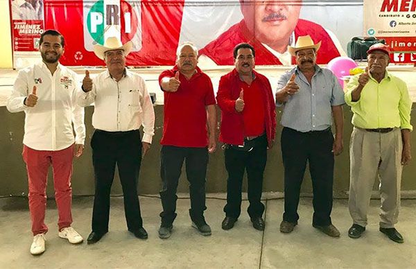 Respaldan expresidentes a Rosendo Morales Sánchez