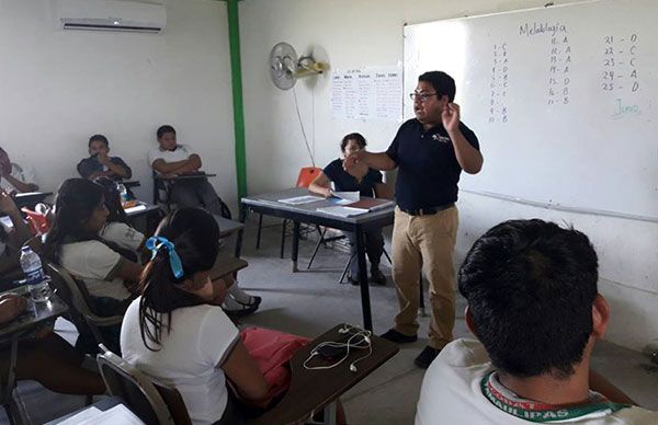 Feliz día Maestros, les desea el Movimiento Antorchista de Tamaulipas