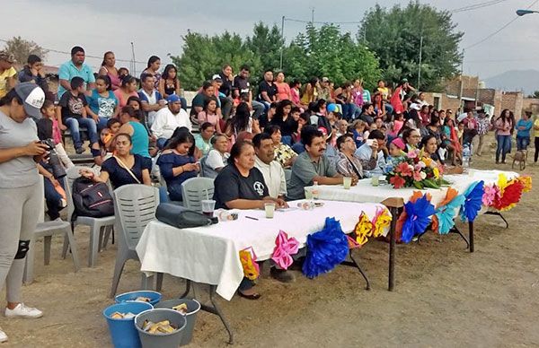 Colonia antorchista El Paraíso celebra su XVI aniversario