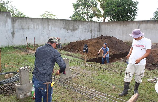 Movimiento Antorchista logró gestionar cuatro aulas para la primaria Elsa Córdova Morán 