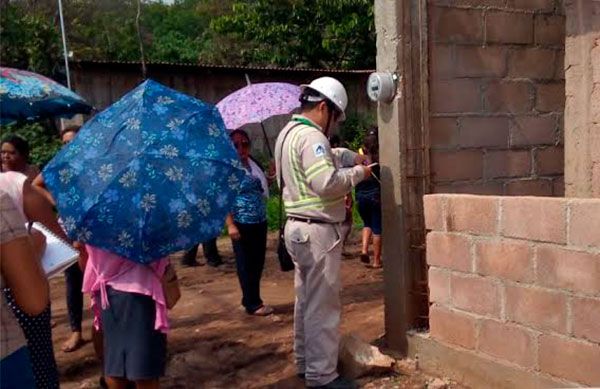 Habitantes de El Porvenir logran acuerdos con CFE