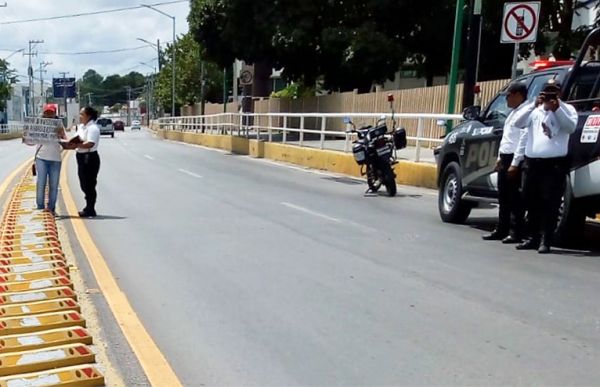 Seguridad Pública de Campeche agrede a maestra   por colectar para estudiantes pobres