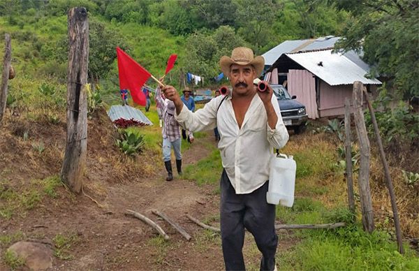 Antorcha Construye Michoacán con obra de agua potable en Villa Madero