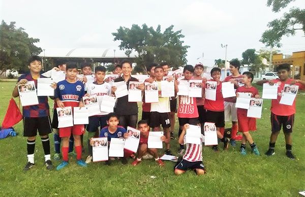 Deportistas campechanos también van al 45 Aniversario de Antorcha