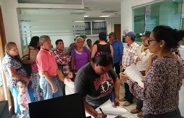 Gestionan mejoras para colonias marginadas en Manzanillo