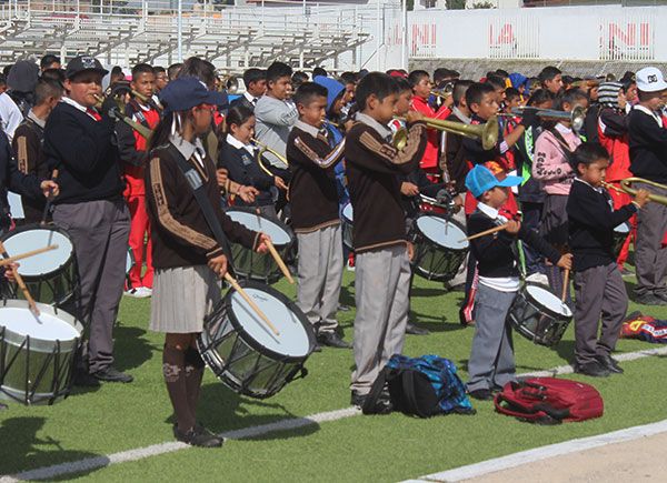 Alistan monumental banda de guerra para aniversario de Antorcha