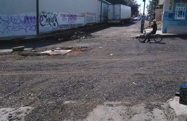 Obras mal hechas y abandonadas por el ayuntamiento de Morón Orozco, denuncian colonos