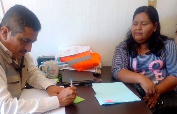 Gestionan en Minatitlán mejoramiento de calles