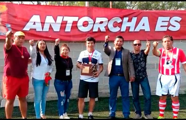 Deportistas también serán parte del 45 Aniversario de Antorcha en el Estadio Azteca