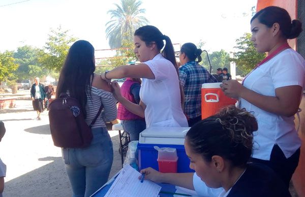 Se benefician habitantes con jornada de salud en el Valle de Guaymas