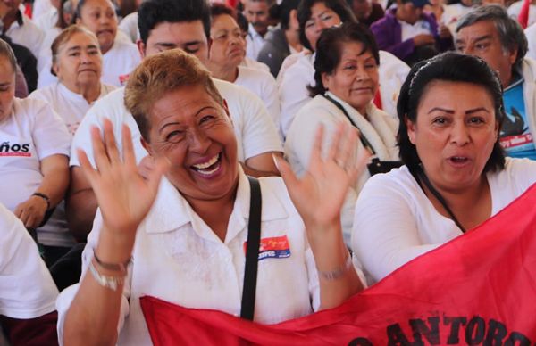 Miles de mexiquenses listos para refrendar su compromiso con Antorcha en el Azteca