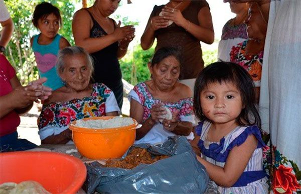 Mayas resienten contingencia por Covid-19