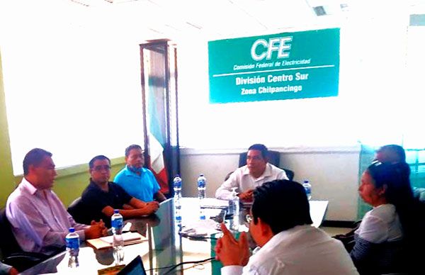 Avanzan gestiones ante CFE para brindar servicio a familias de Chilpancingo