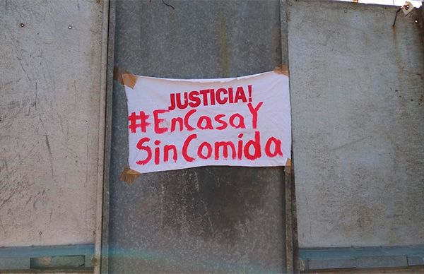 Con trapos blancos, miles de mexiquenses  protestan por la falta de comida