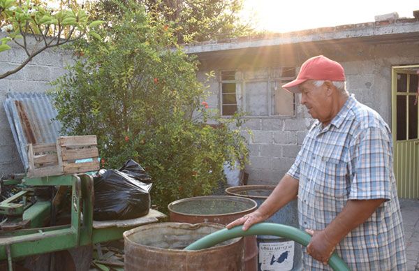 Edil de Ixcaquixtla agradece apoyo para el abastecimiento de agua