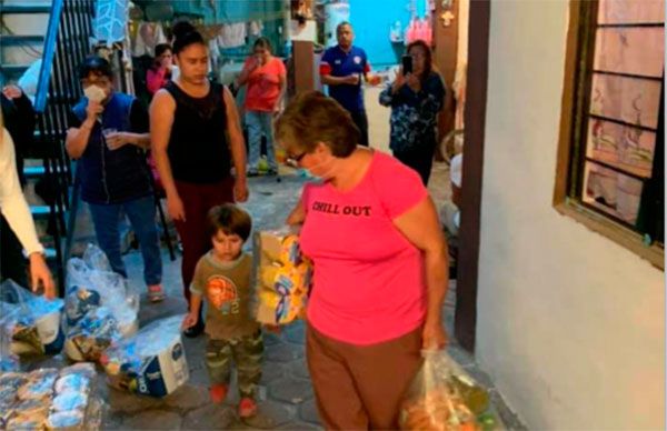 Gobierno de Chicoloapan entrega despensas a discreción