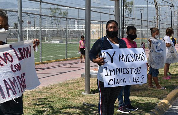 Exigen vecinos de Escobedo programa alimentario