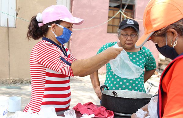 Crónica | Donde come uno, comen todos