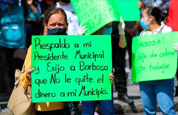 El golpe represivo de AMLO y Barbosa contra los municipios poblanos