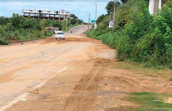 Libramiento Ometepec-Xochistlahuaca está en malas condiciones: Colonos