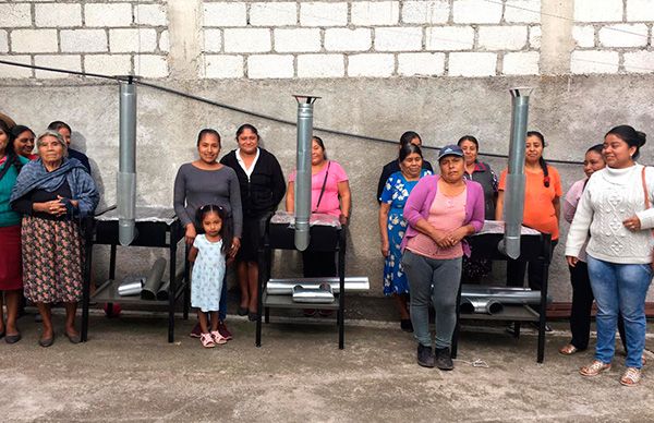 Estufas ecológicas mejorarán salud de mujeres de La Montaña