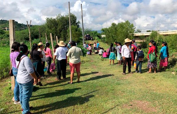 Colonos de La Antorcha realizan labores de limpieza