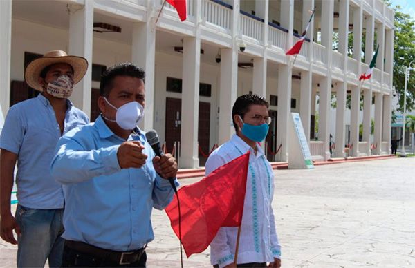 Funcionario de Quintana Roo se burla de campesinos de Maya Balam