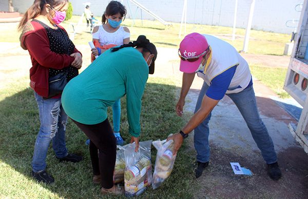 Apoya Antorcha con despensas a más de 450 familias 
