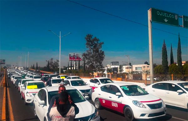 Taxistas de SLP demandan aval a rutas y rampas de transporte 