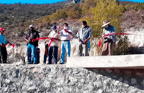 Entrega ayuntamiento obra en Agua El Gabriel