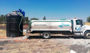 Familias de Irapuato logran subsidio de agua con pipas