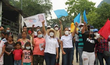 Recorren Janeth García y Claudia Sosa, colonias y localidades de Córdoba y Fortín