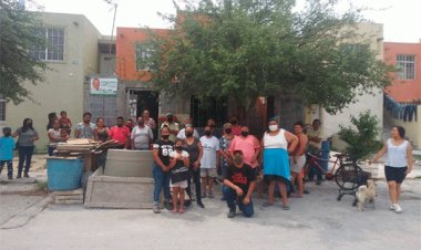 Se reúnen plenos en colonia El Jaral de Carmen, N.L