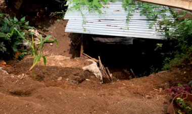 Se va a caer la casa, pero el edil de Huauchinango no les ayuda