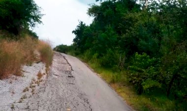 Calles del municipio de Tanlajás en pésimo estado, denuncian habitantes