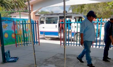 Implementa en Atexcal medidas sanitarias en escuelas