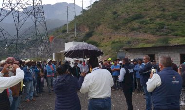 Autoridades de Querétaro formalizan compromisos con campesinos de Cadereyta
