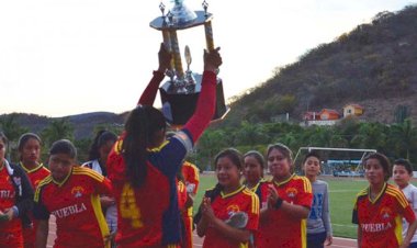 Entrevista | Volverá en grande el deporte a Tecomatlán