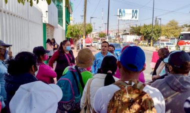 Antorchistas solicitan cobros justos de CFE en la zona Volcanes-Chalco