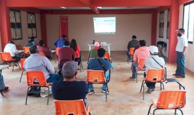 Mototaxistas de Chiapas cumplen con capacitación y adiestramiento