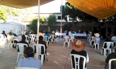 Imparten conferencia a integrantes de Antorcha en San Jerónimo