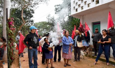 Inauguran techado en cancha de Cohuapan