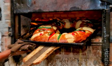 Elaboración de rosca de reyes para unir a las familias mexicanas