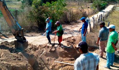 Inicia pavimentación de acceso a la localidad San José La Pala