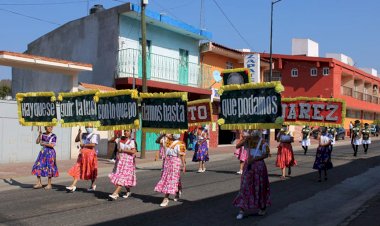 Participa CBTa No.110 en desfile del 21 de marzo