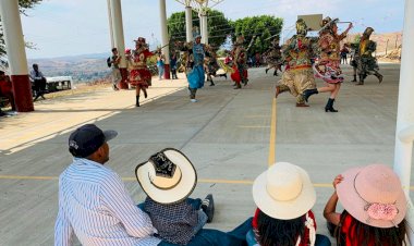 Presentan programa cultural en Atitzihuacán